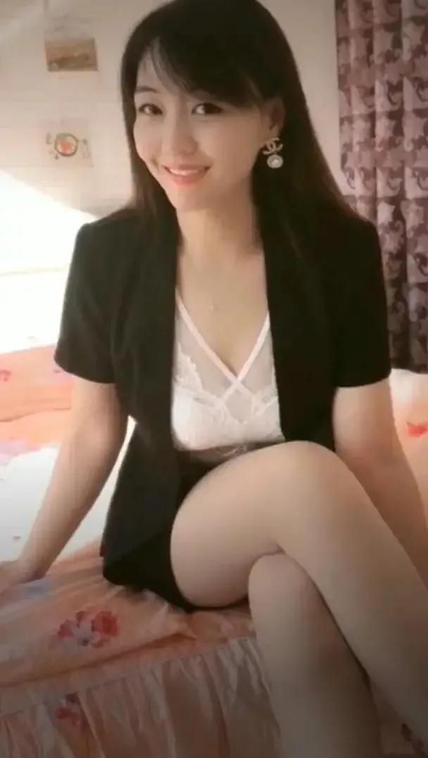 这才是熟女吧！