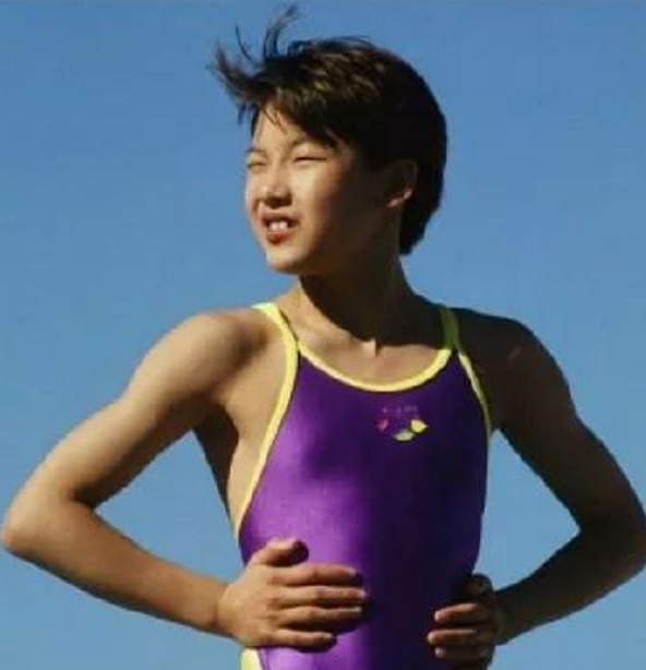 从“世界冠军”到“豪门阔太”，伏明霞的反转人生