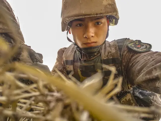 特种兵退役后干村官，依旧很特别！