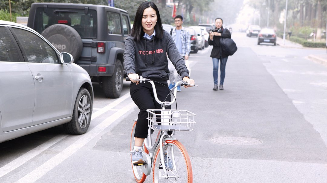 胡玮炜有多精明，把烂摊子留给美团，自己拿走15亿元退场